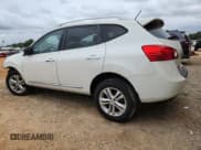 ✅ 2015 Nissan Rogue S • VIN: JN8AS5MT2FW162741 • Lot: 85369135. Listed on Copart with 119,857 mi. Free auction sales archive from the USA and detailed vehicle history report at DreamBid. Image 2.