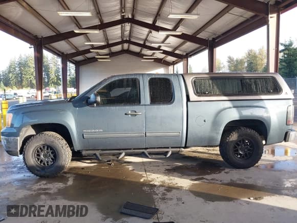 ✅ 2011 GMC Sierra 1500 SLE • VIN: 1GTR2VE30BZ398536 • Лот: 43562628. Опубликован ранее на IAAI с пробегом 166 547 миль. Бесплатный доступ к архиву аукционных продаж из США и подробный отчёт об истории автомобиля на DreamBid. Изображение 14.