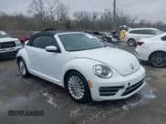 ✅ 2019 Volkswagen Beetle S • VIN: 3VW5DAAT4KM504847 • Лот: 41582981. Опубликован ранее на IAAI с пробегом 54 546 миль. Бесплатный доступ к архиву аукционных продаж из США и подробный отчёт об истории автомобиля на DreamBid. Изображение 1.