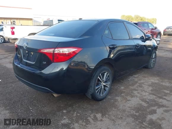 ✅ 2018 Toyota Corolla LE • VIN: 2T1BURHE4JC003606 • Lot: 43213655. Listed on IAAI with 120,560 mi. Free auction sales archive from the USA and detailed vehicle history report at DreamBid. Image 4.
