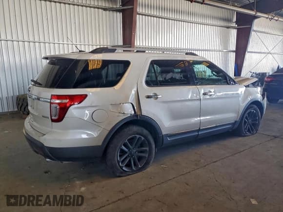 ✅ 2013 Ford Explorer XLT • VIN: 1FM5K7D96DGB34604 • Lot: 93057455. Wystawiony na Copart z przebiegiem 173 030 mil. Bezpłatny archiwum sprzedaży aukcyjnych z USA i szczegółowy raport historii pojazdu na DreamBid. Zdjęcie 3.