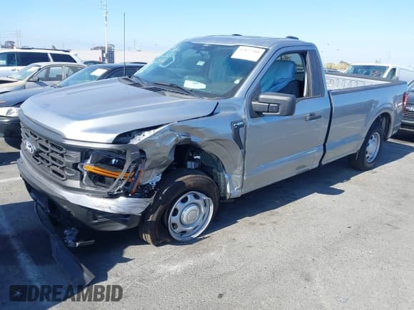 ✅ 2024 Ford F-150 XL • VIN: 1FTMF1KP4RKE76544 • Lot: 42877289. Listed on IAAI with 2,141 mi. Free auction sales archive from the USA and detailed vehicle history report at DreamBid. Image 2.