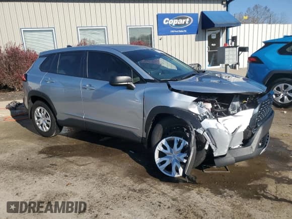✅ 2023 Toyota Corolla Cross L • VIN: 7MUAAAAG5PV071050 • Lot: 93128985. Listed on Copart with 28,734 mi. Free auction sales archive from the USA and detailed vehicle history report at DreamBid. Image 4.