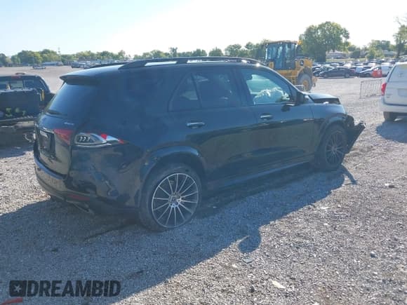 ✅ 2022 Mercedes-Benz GLE 350 • VIN: 4JGFB4KB9NA831763 • Lot: 43147695. Listed on IAAI with 42,812 mi. Free auction sales archive from the USA and detailed vehicle history report at DreamBid. Image 4.