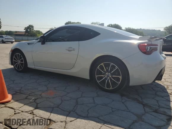 ✅ 2018 Subaru BRZ Limited • VIN: JF1ZCAC17J9600493 • Lot: 62189715. Listed on Copart with 96,244 mi. Free auction sales archive from the USA and detailed vehicle history report at DreamBid. Image 2.