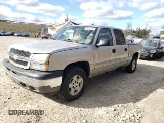 ✅ 2005 Chevrolet Silverado 1500 LS • VIN: 2GCEK13T551381741 • Лот: 93079435. Опубликован ранее на Copart с пробегом 154 794 миль. Бесплатный доступ к архиву аукционных продаж из США и подробный отчёт об истории автомобиля на DreamBid. Изображение 1.