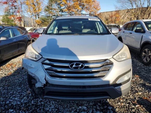 ✅ 2014 Hyundai Santa Fe • VIN: 5XYZU3LA9EG192313 • Лот: 91095195. Опубликован ранее на Copart с пробегом 154 809 миль. Бесплатный доступ к архиву аукционных продаж из США и подробный отчёт об истории автомобиля на DreamBid. Изображение 5.