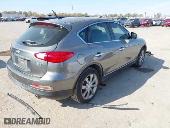 ✅ 2012 Infiniti EX Journey • VIN: JN1AJ0HP7CM400432 • Лот: 43732366. Опубликован ранее на IAAI с пробегом 154 596 миль. Бесплатный доступ к архиву аукционных продаж из США и подробный отчёт об истории автомобиля на DreamBid. Изображение 4.