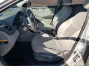 ✅ 2016 Hyundai Accent SE • VIN: KMHCT4AE3GU982935 • Lot: 66590924. Wystawiony na Copart z przebiegiem 156 998 mil. Bezpłatny archiwum sprzedaży aukcyjnych z USA i szczegółowy raport historii pojazdu na DreamBid. Zdjęcie 7.