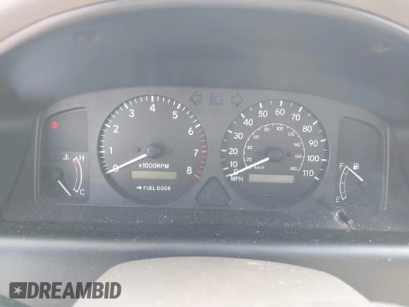 ✅ 2002 Chevrolet Prizm • VIN: 1Y1SK528X2Z422970 • Lot: 42978636. Listed on IAAI with Not provided. Free auction sales archive from the USA and detailed vehicle history report at DreamBid. Image 14.