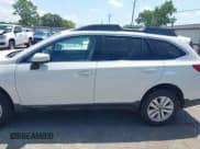 ✅ 2015 Subaru Outback Premium • VIN: 4S4BSACC4F3292544 • Lot: 42658804. Wystawiony na IAAI z przebiegiem 249 131 mil. Bezpłatny archiwum sprzedaży aukcyjnych z USA i szczegółowy raport historii pojazdu na DreamBid. Zdjęcie 14.