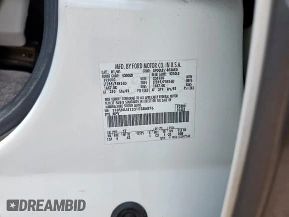 ✅ 2001 Ford Excursion XLT • VIN: 1FMNU41S31EB86876 • Lot: 61187645. Wystawiony na Copart z przebiegiem 172 135 mil. Bezpłatny archiwum sprzedaży aukcyjnych z USA i szczegółowy raport historii pojazdu na DreamBid. Zdjęcie 13.