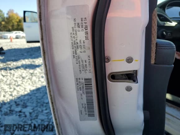 ✅ 2016 Dodge Dart SXT • VIN: 1C3CDFBBXGD563857 • Лот: 82662855. Опубликован ранее на Copart с пробегом Не указан. Бесплатный доступ к архиву аукционных продаж из США и подробный отчёт об истории автомобиля на DreamBid. Изображение 12.