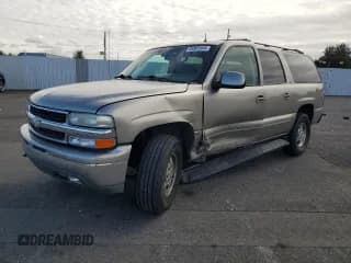 ✅ 2002 Chevrolet Suburban LT • VIN: 3GNFK16Z42G194182 • Lot: 85865505. Listed on Copart with 226,431 mi. Free auction sales archive from the USA and detailed vehicle history report at DreamBid. Image 1.