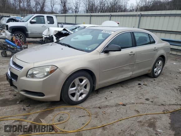 ✅ 2010 Chevrolet Malibu 1LS • VIN: 1G1ZB5EB2AF152166 • Lot: 82626964. Listed on Copart with 101,846 mi. Free auction sales archive from the USA and detailed vehicle history report at DreamBid. Image 1.