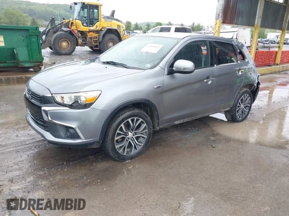 ✅ 2016 Mitsubishi Outlander ES • VIN: JA4AR3AW9GZ046117 • Лот: 42295842. Опубликован ранее на IAAI с пробегом 130 199 миль. Бесплатный доступ к архиву аукционных продаж из США и подробный отчёт об истории автомобиля на DreamBid. Изображение 2.