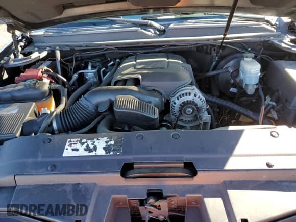 2013 Chevrolet Tahoe LTZ z VIN 1GNSKCE04DR202829, wystawiony jako Copart lot #85907885 z przebiegiem 220 314 mil mil oraz Szkoda całkowita • Salvage title. Historia ofert i sprzedaży dostępna na DreamBid. Obrazek 11.