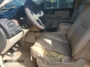 ✅ 2007 Chevrolet Suburban LS • VIN: 3GNGK26K67G135705 • Лот: 89537205. Опубликован ранее на Copart с пробегом 213 824 миль. Бесплатный доступ к архиву аукционных продаж из США и подробный отчёт об истории автомобиля на DreamBid. Изображение 7.