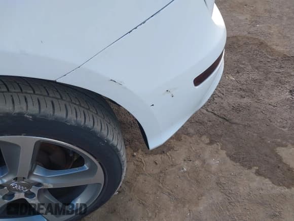 ✅ 2011 Audi Q5 Premium Plus • VIN: WA1DKAFP2BA025530 • Lot: 43388159. Wystawiony na IAAI z przebiegiem 116 432 mil. Bezpłatny archiwum sprzedaży aukcyjnych z USA i szczegółowy raport historii pojazdu na DreamBid. Zdjęcie 13.