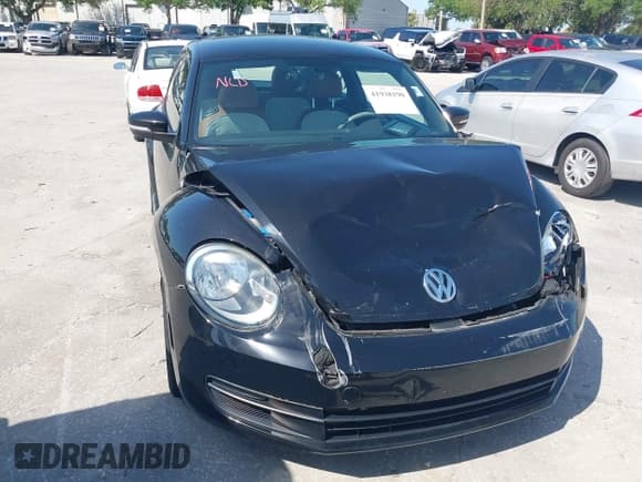 ✅ 2015 Volkswagen Beetle Fleet Edition • VIN: 3VWF17AT0FM611254 • Lot: 41938190. Listed on IAAI with Not provided. Free auction sales archive from the USA and detailed vehicle history report at DreamBid. Image 6.