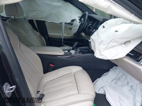 ✅ 2018 BMW 5 Series 530i • VIN: WBAJA5C59JWA39772 • Lot: 42097648. Listed on IAAI with Not provided. Free auction sales archive from the USA and detailed vehicle history report at DreamBid. Image 5.