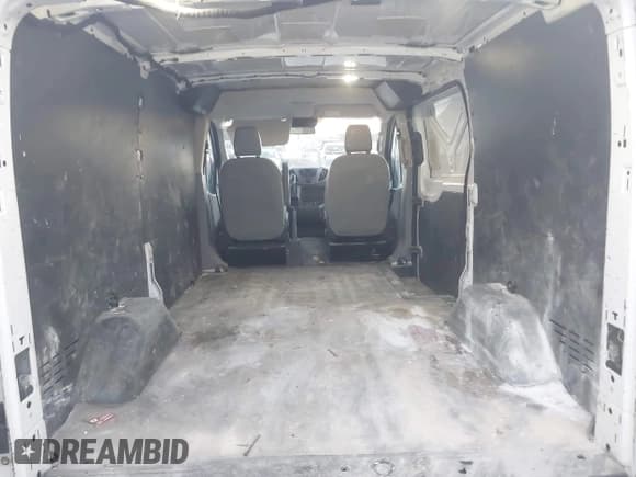 ✅ 2016 Ford Transit Cargo • VIN: 1FTYE1YM8GKA04717 • Lot: 40878998. Wystawiony na IAAI z przebiegiem 142 124 mil. Bezpłatny archiwum sprzedaży aukcyjnych z USA i szczegółowy raport historii pojazdu na DreamBid. Zdjęcie 8.