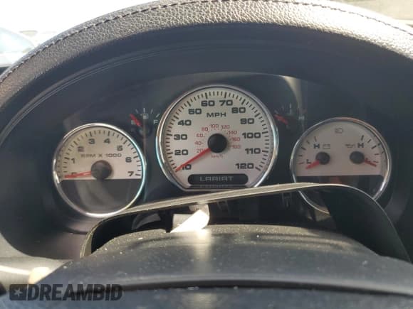 ✅ 2005 Ford F-150 XLT • VIN: 1FTPW12575KE64247 • Лот: 82616945. Опубликован ранее на Copart с пробегом Не указан. Бесплатный доступ к архиву аукционных продаж из США и подробный отчёт об истории автомобиля на DreamBid. Изображение 9.