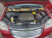 ✅ 2015 Chrysler Town & Country Touring • VIN: 2C4RC1BG6FR561817 • Лот: 94130165. Опубликован ранее на Copart с пробегом 148 270 миль. Бесплатный доступ к архиву аукционных продаж из США и подробный отчёт об истории автомобиля на DreamBid. Изображение 12.