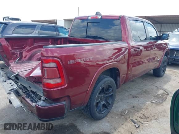 2020 Ram 1500 Laramie с VIN 1C6RREJT6LN193157, выставлен на аукционе IAAI как лот 42100972 с пробегом 86 137 миль миль и . История ставок и продаж доступна на DreamBid. Изображение 4.