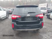 ✅ 2014 Kia Sorento SX Limited • VIN: 5XYKWDA75EG443126 • Лот: 43576129. Опубликован ранее на IAAI с пробегом 181 602 миль. Бесплатный доступ к архиву аукционных продаж из США и подробный отчёт об истории автомобиля на DreamBid. Изображение 16.