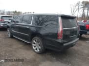 ✅ 2020 Cadillac Escalade ESV Luxury • VIN: 1GYS4HKJ8LR120236 • Lot: 41641432. Wystawiony na IAAI z przebiegiem 160 528 mil. Bezpłatny archiwum sprzedaży aukcyjnych z USA i szczegółowy raport historii pojazdu na DreamBid. Zdjęcie 3.