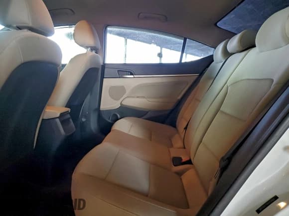 ✅ 2017 Hyundai Elantra Limited • VIN: 5NPD84LF1HH019060 • Lot: 93746005. Listed on Copart with 74,432 mi. Free auction sales archive from the USA and detailed vehicle history report at DreamBid. Image 10.