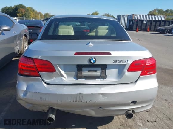✅ 2011 BMW 3 Series 335i • VIN: WBADX7C50BE742771 • Lot: 43460851. Wystawiony na IAAI z przebiegiem 51 830 mil. Bezpłatny archiwum sprzedaży aukcyjnych z USA i szczegółowy raport historii pojazdu na DreamBid. Zdjęcie 16.