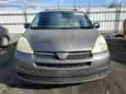 2005 Toyota Sienna LE с VIN 5TDZA23C75S312486, выставлен на аукционе Copart как лот 90917255 с пробегом 235 882 миль миль и Списание • Salvage title. История ставок и продаж доступна на DreamBid. Изображение 5.