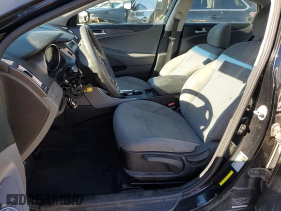 ✅ 2011 Hyundai Sonata GLS • VIN: 5NPEB4ACXBH179640 • Lot: 86637695. Listed on Copart with 137,496 mi. Free auction sales archive from the USA and detailed vehicle history report at DreamBid. Image 7.