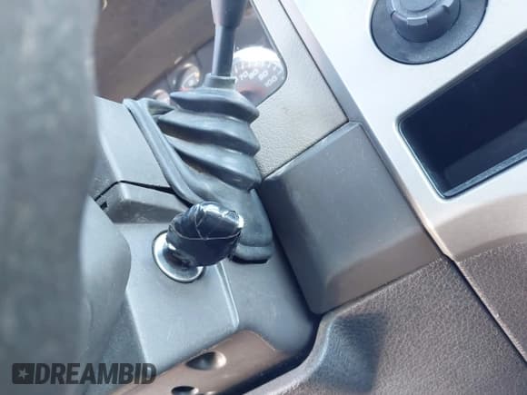 ✅ 2010 Ford F-150 XL • VIN: 1FTFW1EV2AFD52756 • Лот: 43614918. Опубликован ранее на IAAI с пробегом 191 114 миль. Бесплатный доступ к архиву аукционных продаж из США и подробный отчёт об истории автомобиля на DreamBid. Изображение 11.