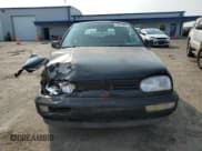 ✅ 1996 Volkswagen Cabriolet • VIN: WVWBB81EXTK013486 • Lot: 70772834. Wystawiony na Copart z przebiegiem 206 867 mil. Bezpłatny archiwum sprzedaży aukcyjnych z USA i szczegółowy raport historii pojazdu na DreamBid. Zdjęcie 5.