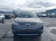 ✅ 2012 Toyota Highlander • VIN: 5TDZK3EH7CS070842 • Lot: 43733173. Wystawiony na IAAI z przebiegiem 149 776 mil. Bezpłatny archiwum sprzedaży aukcyjnych z USA i szczegółowy raport historii pojazdu na DreamBid. Zdjęcie 13.