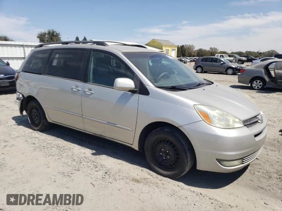 ✅ 2004 Toyota Sienna XLE • VIN: 5TDZA22C84S096616 • Lot: 69738755. Wystawiony na Copart z przebiegiem 319 466 mil. Bezpłatny archiwum sprzedaży aukcyjnych z USA i szczegółowy raport historii pojazdu na DreamBid. Zdjęcie 4.