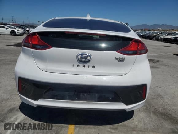 ✅ 2019 Hyundai Ioniq Blue • VIN: KMHC65LC0KU151751 • Лот: 56518925. Опубликован ранее на Copart с пробегом 264 831 миль. Бесплатный доступ к архиву аукционных продаж из США и подробный отчёт об истории автомобиля на DreamBid. Изображение 6.