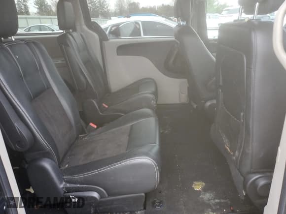 ✅ 2020 Dodge Grand Caravan SXT • VIN: 2C4RDGCG1LR254128 • Лот: 91040935. Опубликован ранее на Copart с пробегом 129 547 миль. Бесплатный доступ к архиву аукционных продаж из США и подробный отчёт об истории автомобиля на DreamBid. Изображение 11.