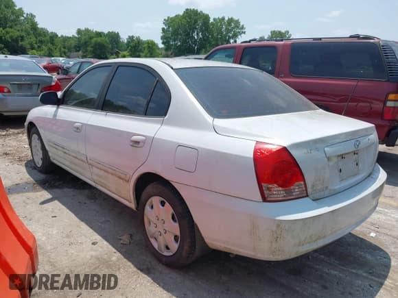 ✅ 2006 Hyundai Elantra GLS • VIN: KMHDN46D46U247104 • Lot: 42407301. Wystawiony na IAAI z przebiegiem 173 772 mil. Bezpłatny archiwum sprzedaży aukcyjnych z USA i szczegółowy raport historii pojazdu na DreamBid. Zdjęcie 3.