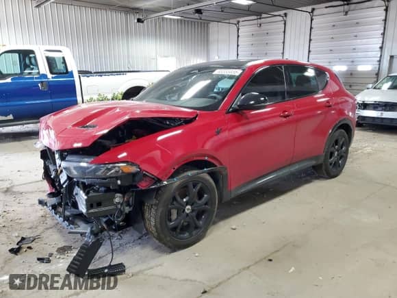 2024 Dodge Hornet R/T Plus с VIN ZACPDFDWXR3A09761, выставлен на аукционе Copart как лот 48555035 с пробегом 26 549 миль миль и Списание • Salvage title. История ставок и продаж доступна на DreamBid. Изображение 1.