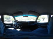 ✅ 1998 GMC Sierra 2500 • VIN: 1GTGC29J9WE514261 • Лот: 42033247. Опубликован ранее на IAAI с пробегом 151 001 миль. Бесплатный доступ к архиву аукционных продаж из США и подробный отчёт об истории автомобиля на DreamBid. Изображение 18.