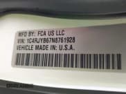 ✅ 2022 Jeep Grand Cherokee • VIN: 1C4RJYB67N8761928 • Lot: 42248811. Listed on IAAI with 28,831 mi. Free auction sales archive from the USA and detailed vehicle history report at DreamBid. Image 9.