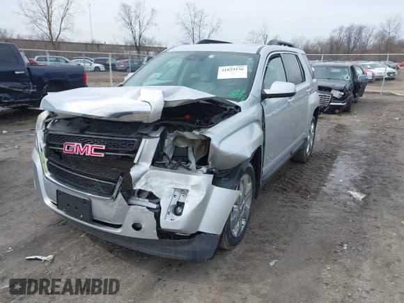 ✅ 2015 GMC Terrain SLT • VIN: 2GKFLXE38F6217989 • Lot: 41829156. Listed on IAAI with 97,390 mi. Free auction sales archive from the USA and detailed vehicle history report at DreamBid. Image 2.