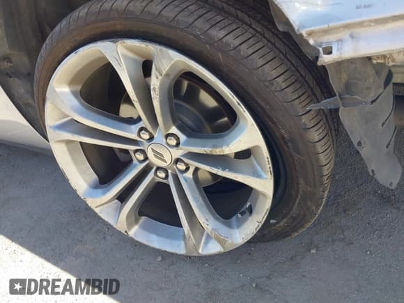 ✅ 2020 Dodge Challenger R/T • VIN: 2C3CDZBT5LH155077 • Lot: 43560315. Wystawiony na IAAI z przebiegiem 83 535 mil. Bezpłatny archiwum sprzedaży aukcyjnych z USA i szczegółowy raport historii pojazdu na DreamBid. Zdjęcie 19.