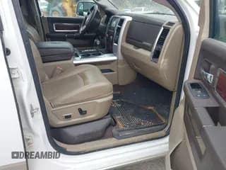 ✅ 2010 Dodge 1500 SLT • VIN: 1D7RV1CT6AS183985 • Lot: 41763924. Wystawiony na IAAI z przebiegiem 251 561 mil. Bezpłatny archiwum sprzedaży aukcyjnych z USA i szczegółowy raport historii pojazdu na DreamBid. Zdjęcie 5.