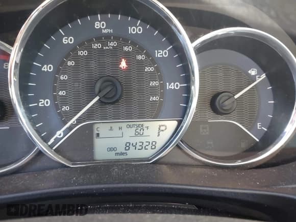 ✅ 2015 Toyota Corolla LE • VIN: 2T1BURHE8FC303768 • Lot: 43634679. Wystawiony na IAAI z przebiegiem 84 328 mil. Bezpłatny archiwum sprzedaży aukcyjnych z USA i szczegółowy raport historii pojazdu na DreamBid. Zdjęcie 7.