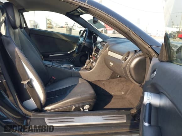 ✅ 2006 Mercedes-Benz SLK 280 • VIN: WDBWK54F56F109171 • Лот: 41271724. Опубликован ранее на IAAI с пробегом 89 974 миль. Бесплатный доступ к архиву аукционных продаж из США и подробный отчёт об истории автомобиля на DreamBid. Изображение 5.